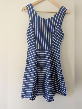 Vineyard Vines Blue and White Striped Sleeveless Fit-and-Flare Dress